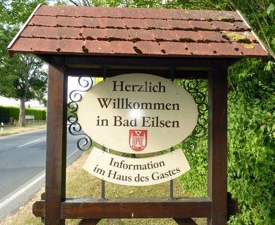 Schönes Ortsschild am Eingang von Bad Eilsen  